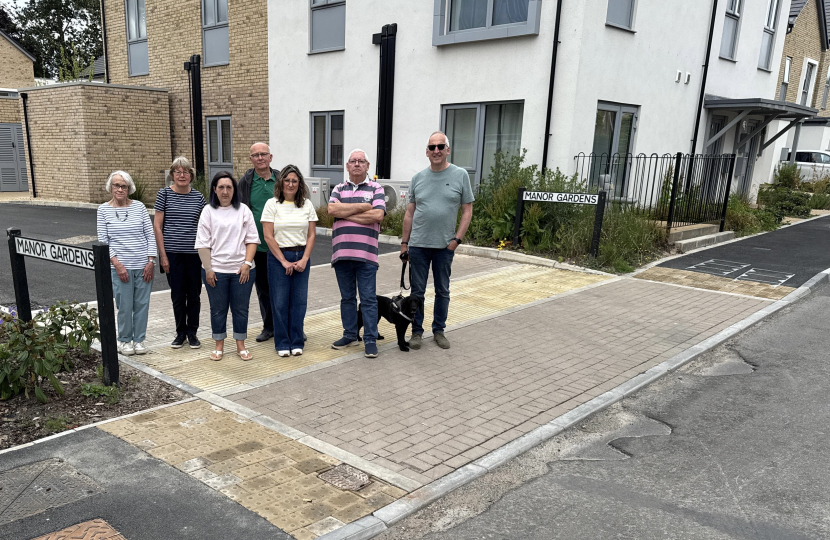 Cllr Liz Brennan with Malmains residents